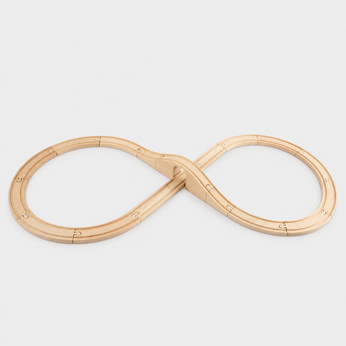Wooden train track – Classic Figure 8