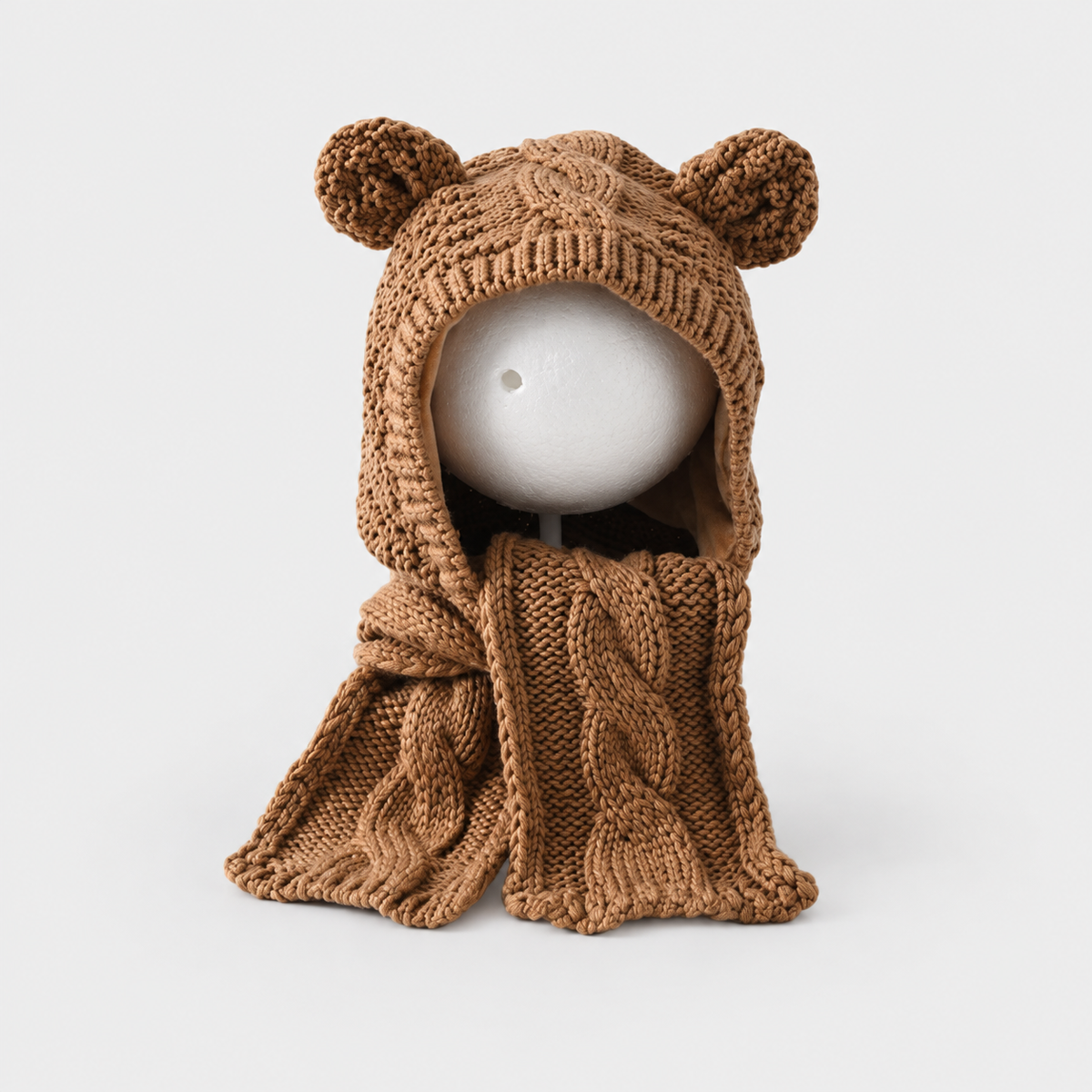 Bear – Coffee knitted hood with attached scarf sections