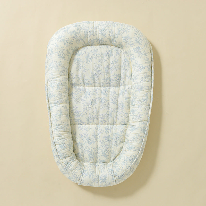 PerfectBaby™ Muslin Nest & Hooded Blanket — Nest / Green Leaves